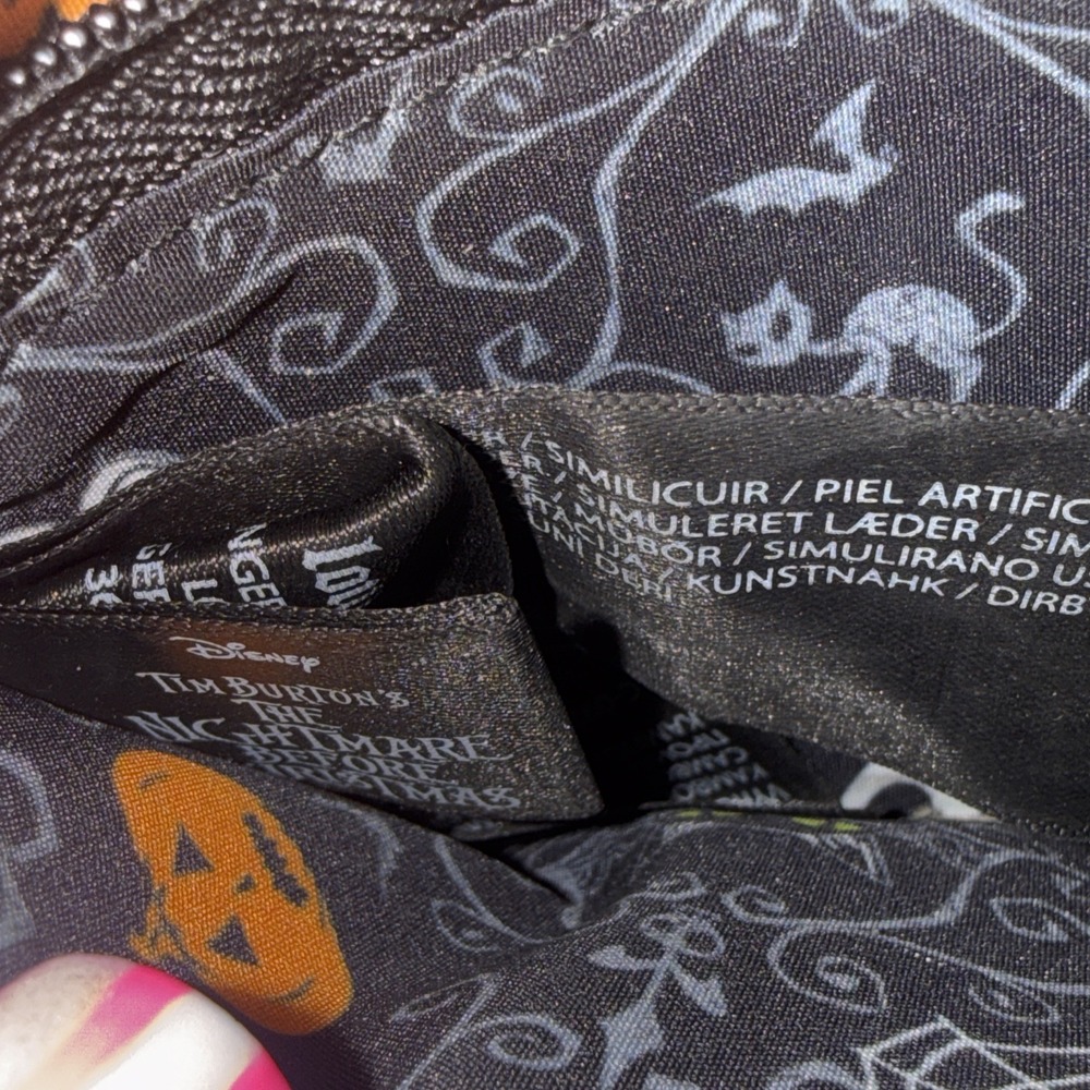 Loungefly Disney The Nightmare Before Christmas Zero Sleeping Zip Wallet - Picture 14 of 16